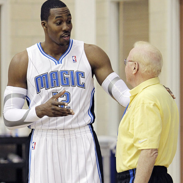 赛后情书：9人皇马遭遇塞尔塔羞辱式进球，阿隆索还不下课？（赛后观察：9人皇马遭塞尔塔羞辱性进球，阿隆索仍不下课？）