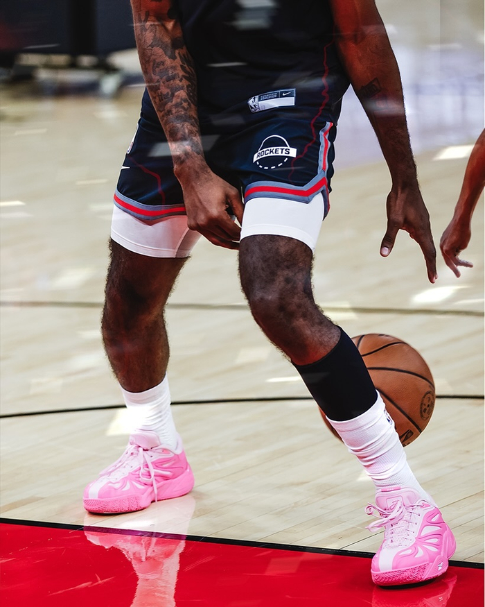 莱比锡2-0不莱梅，韦德拉奥果世界波，施拉格尔破门（莱比锡2比0击败不莱梅：韦德拉奥果轰世界波，施拉格尔建功）