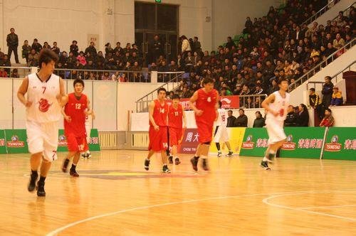 美职联前瞻：迈阿密国际士气如虹，纽约城客战风格坚韧（美职联前瞻：迈阿密国际势头正猛，纽约城客场韧性十足）