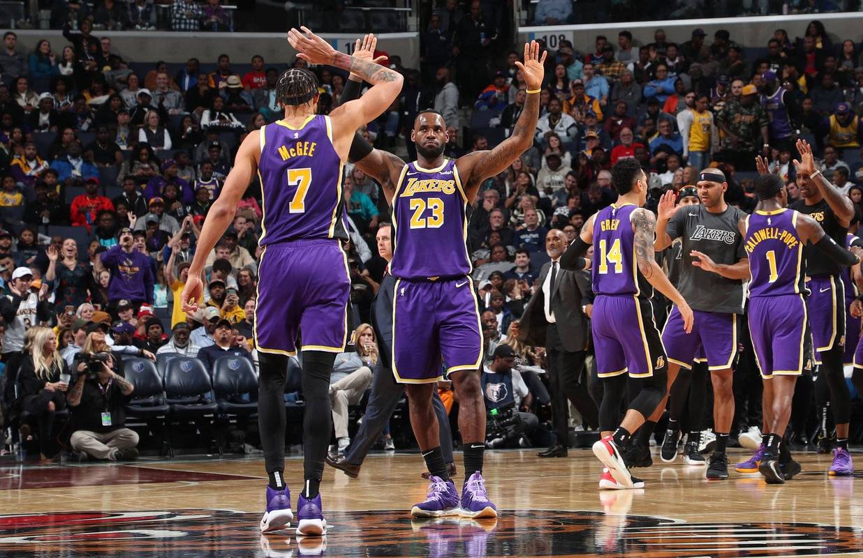 意甲前瞻：亚特兰大新帅战旧主，佛罗伦萨力争联赛首胜（意甲前瞻：亚特兰大新帅迎战老东家，佛罗伦萨冲击联赛首胜）