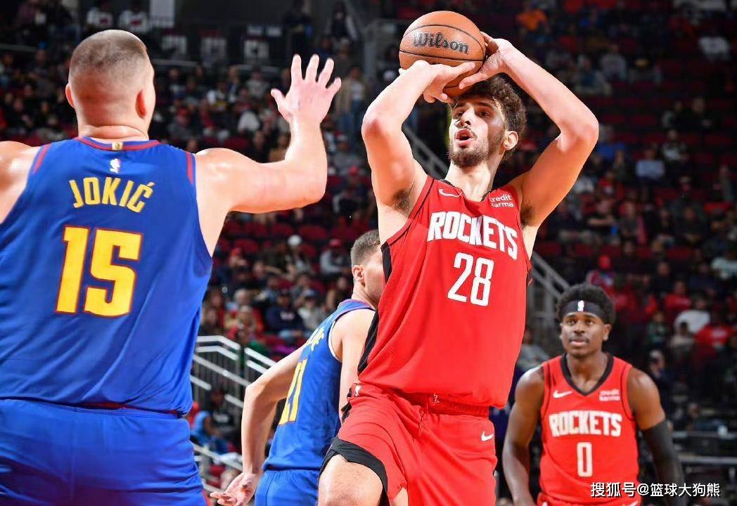 齐沃：2010年我曾与死神共饮一杯咖啡，那天后我不再考虑自我（齐沃：2010年与死神对坐喝咖啡，此后我学会放下自我）