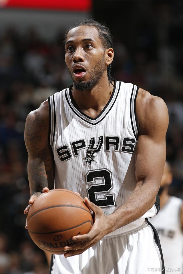 曼城与利物浦本轮积分榜争夺激烈（曼城与利物浦本轮积分榜之争白热化）